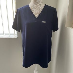 FIGS | Navy Technical Top Medium